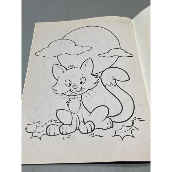 favorite book to color happy Halloween 2012 made in USA paperback READ - Picture 7 of 7